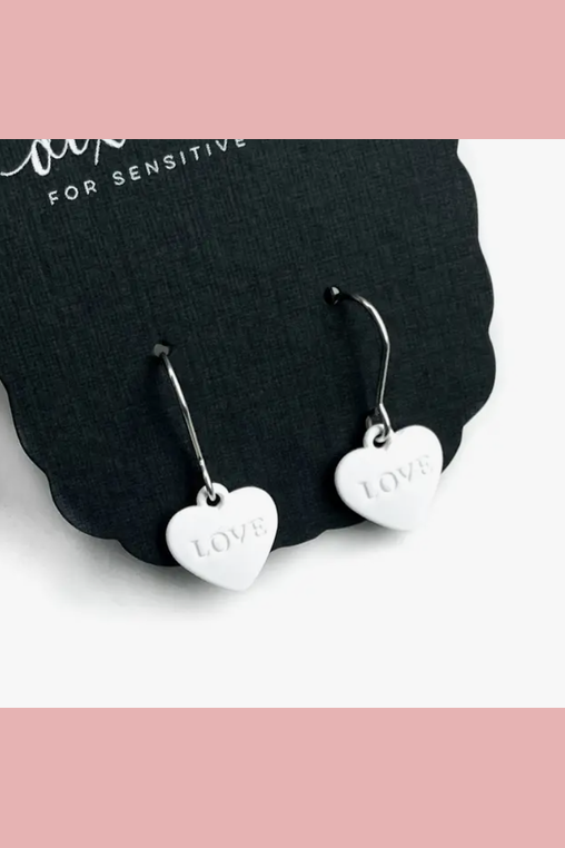 Simple stainless steel heart earrings. 