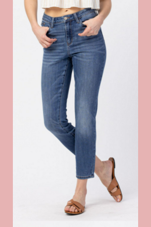 Judy Blue high rise slim fit non distressed jeans. 